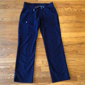 Figs Scrubs Kade Cargo pants S EUC navy blue